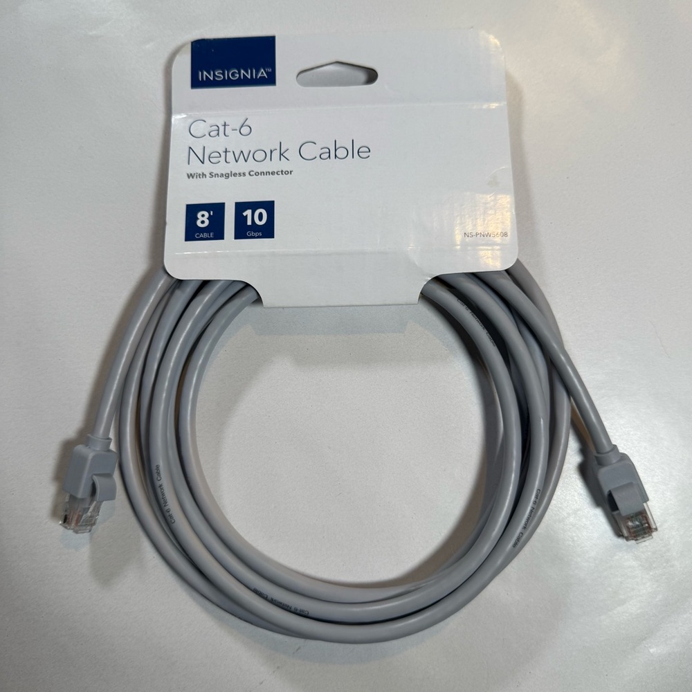 Brand New Insignia 8 Ft Cat-6 10 Gbps Ethernet Network Cable Gray